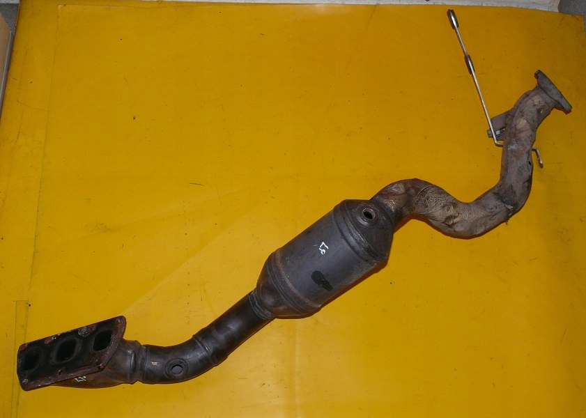 фото №1, Коллектор выпускной левый перед audi a8 d3 6.0 w12
