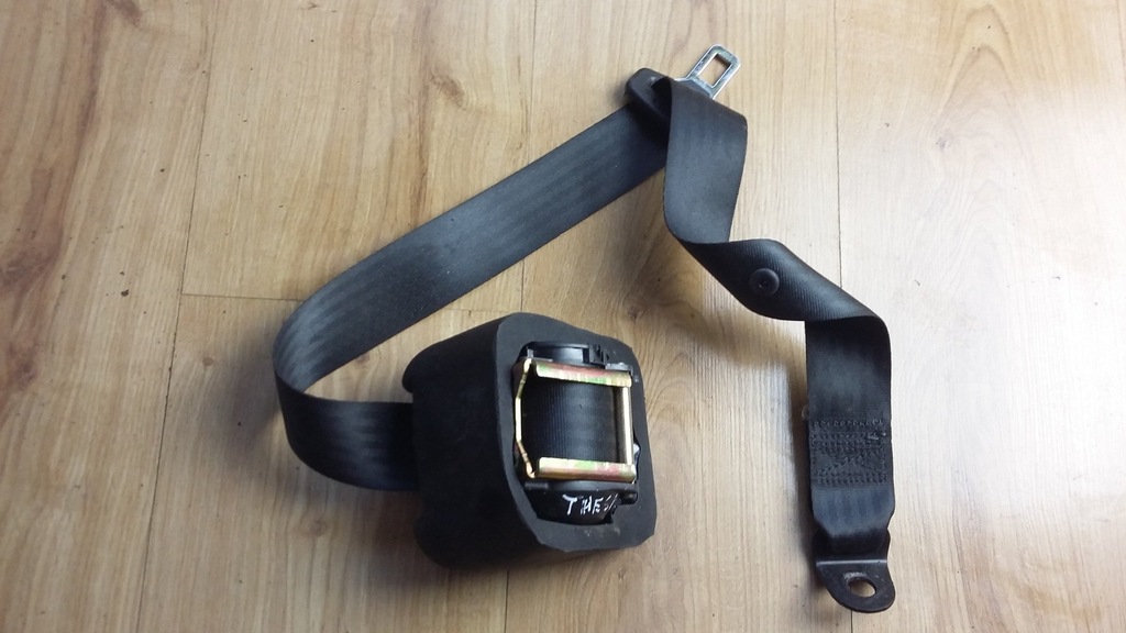 фото №1, Pas безпеки середній задня lancia thesis