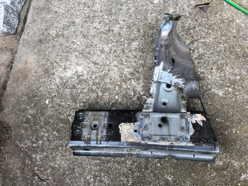 фото №2, Bmw f33 лонжерон ліва перед передня 2017 rok