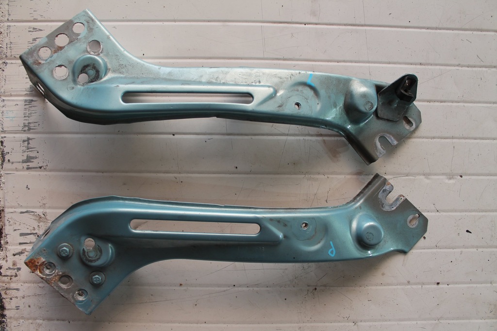 фото №1, Кронштейн крыла панель фары левый перед citroen c8