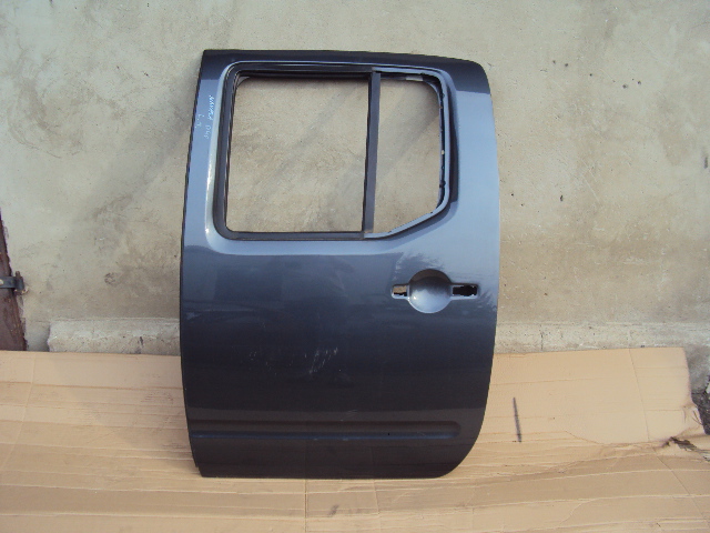 фото №1, Дверь левый задняя nissan navara d40