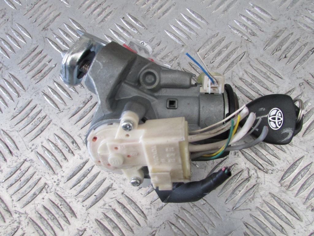 фото №3, Замок зажигания toyota avensis t27 2.0d4d 10r