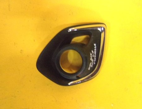 фото №1, Mitsubishi asx заглушка ліва w бампер перед