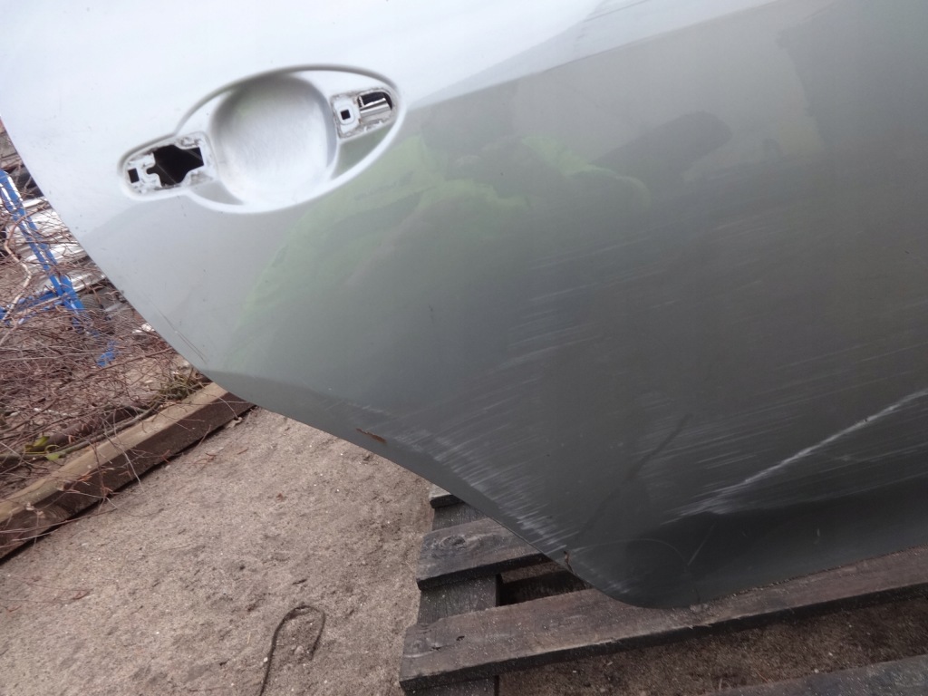 фото №3, Дверь правый задняя toyota auris i 06-