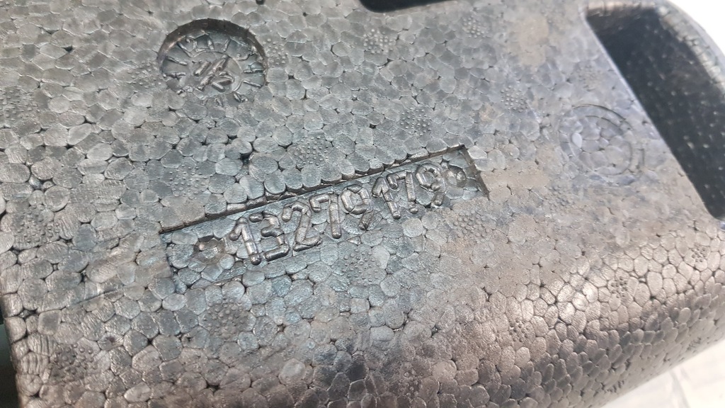 фото №4, Opel astra j iv пенополистирол багажника hak 13279179