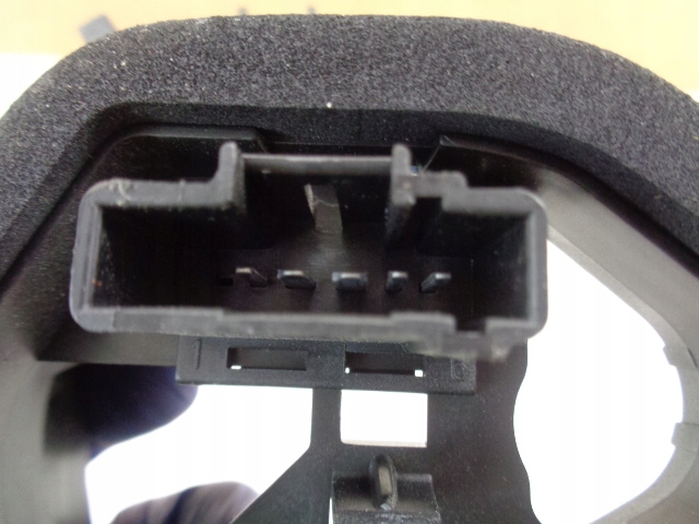 фото №5, Peugeot 208 вкладиш лампи лівий задній задня