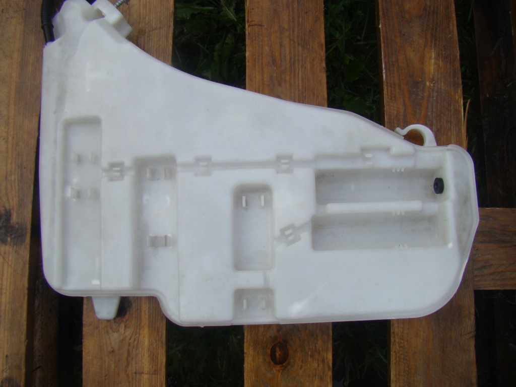 фото №1, Bmw f10 f11 бачок омывателя