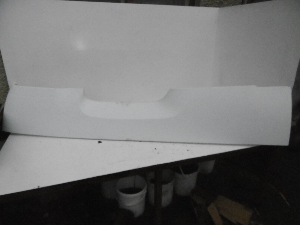 фото №1, Вітровик закабінна права renault premium