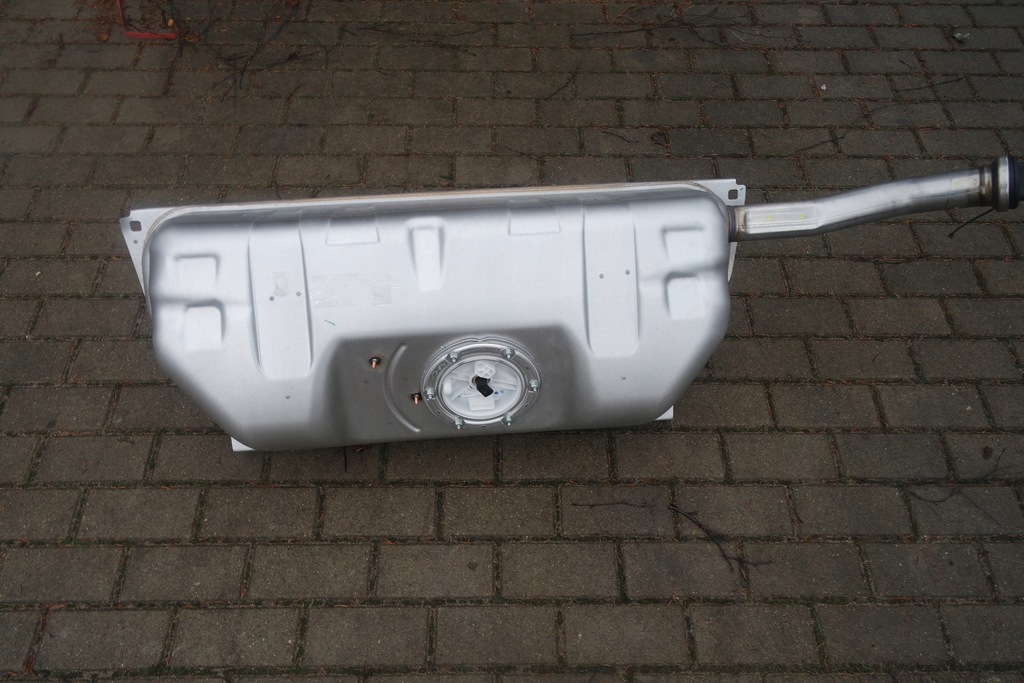 фото №4, Mercedes sl r231 v8 бак bak 5.0