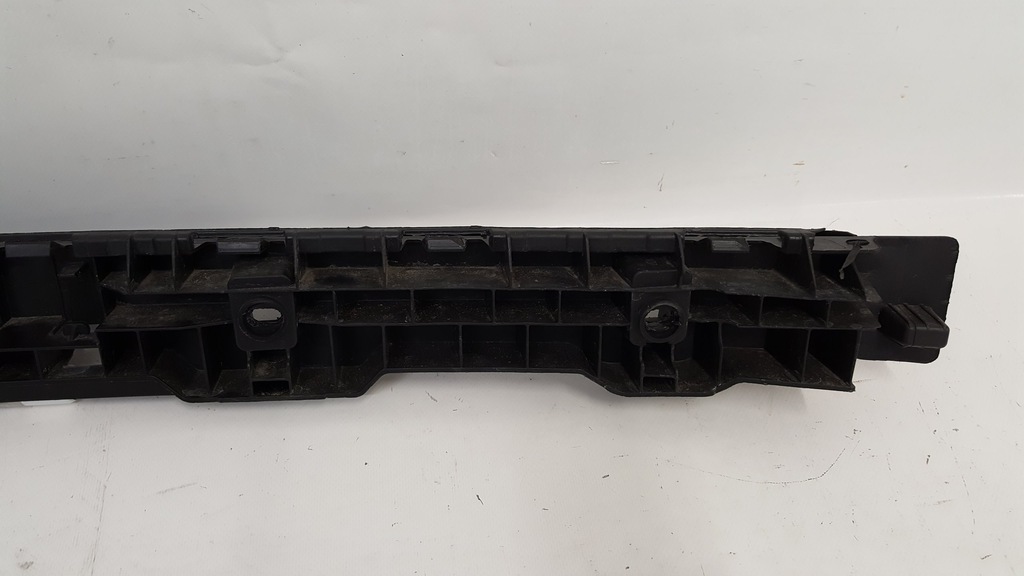 фото №7, Vw new beetle 5c5 направляющая бампера задняя 5c5807863a