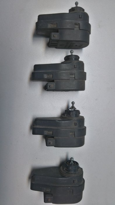 фото №1, Моторчик фара peugeot 605 405 citroen 6 pin