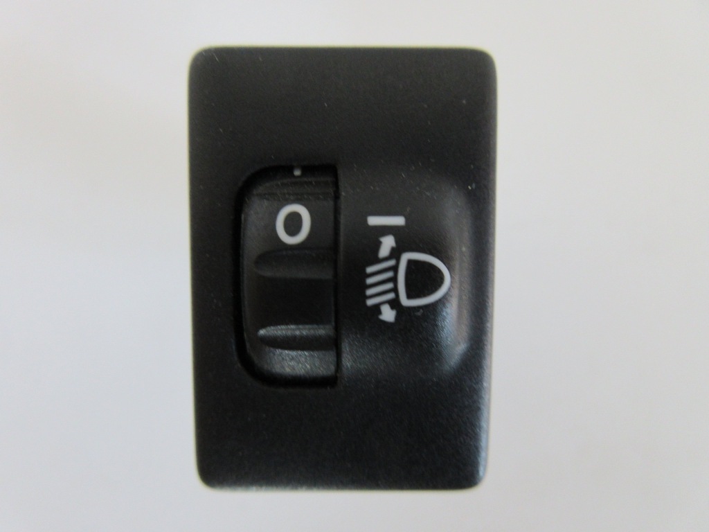 фото №1, Yaris iii переключатель регулировки света