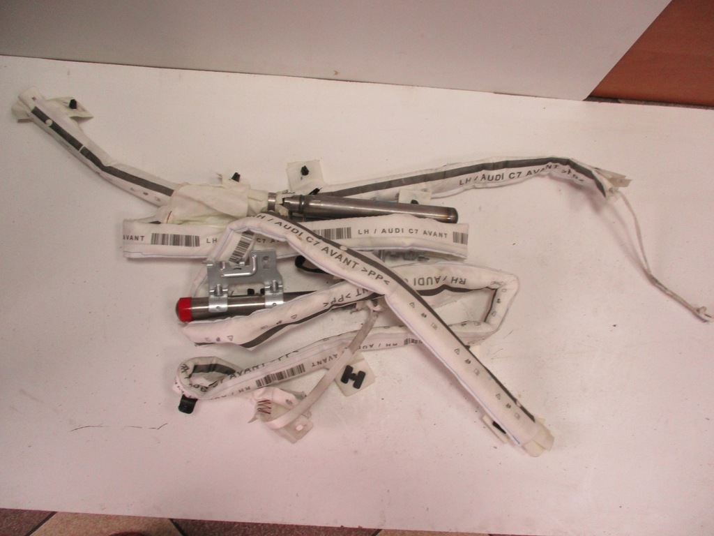 фото №1, Шторка безпеки audi a6 4g9 ліва