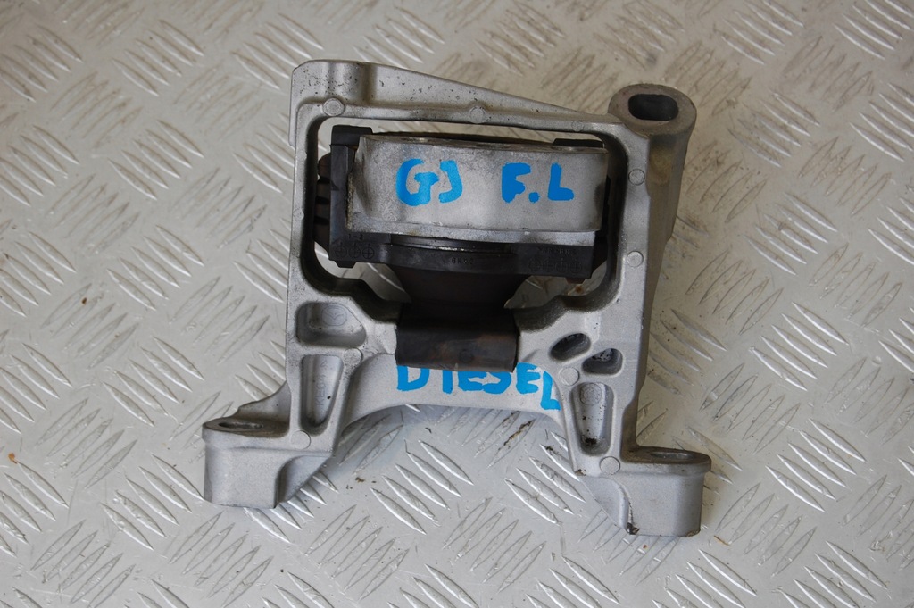 фото №1, Подушка двигателя mazda 6 vi gj lift