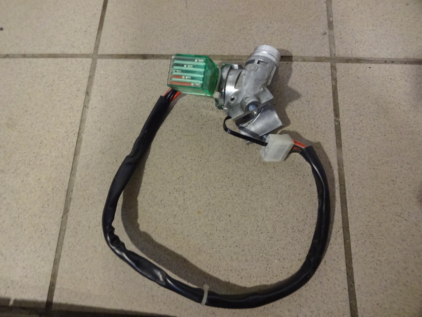 фото №2, Замок запалювання mercedes actros