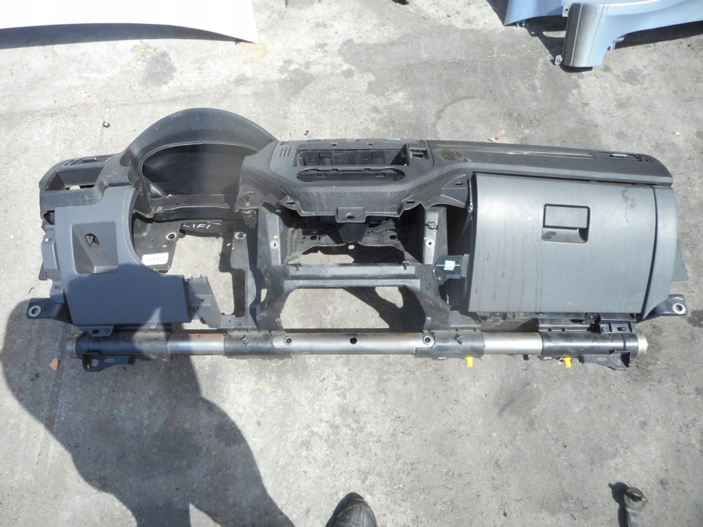 фото №1, Ford c-max lift консоль панель приладів приладова панель приладів