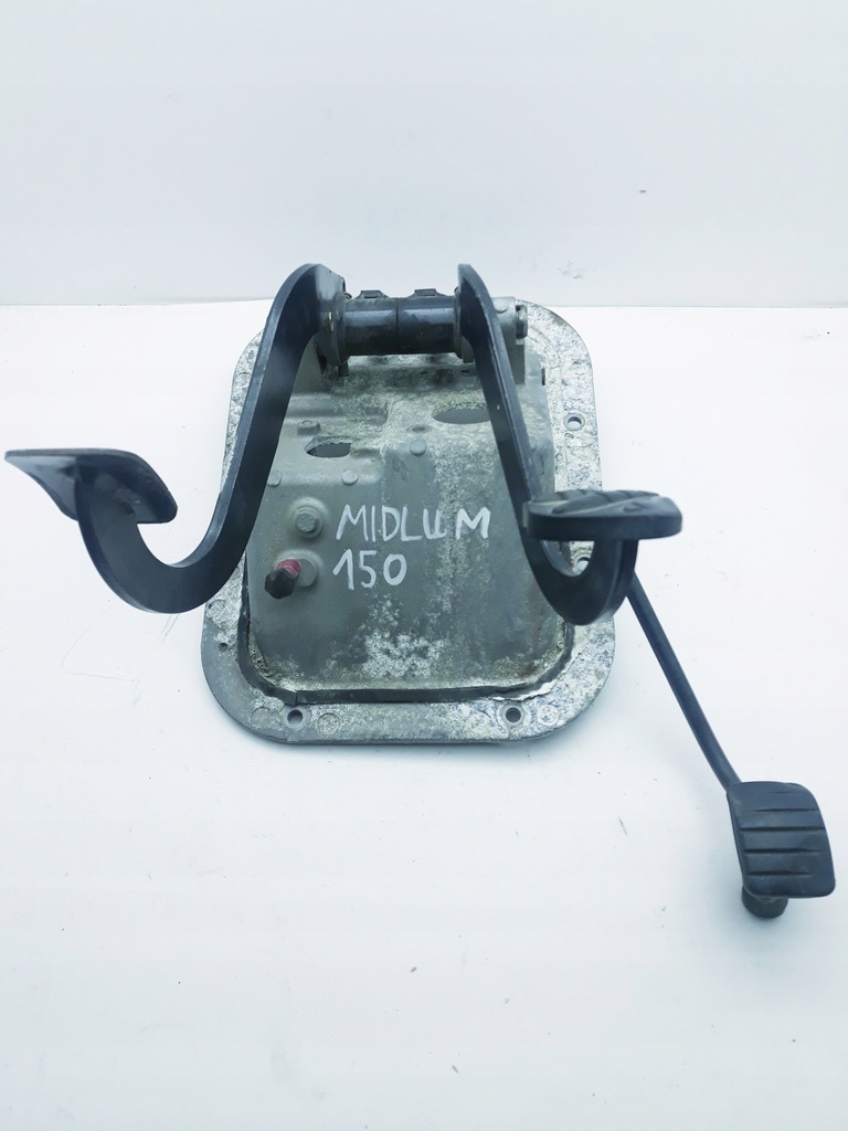 фото №1, Renault midlum 00-01 основа педалей + педалі