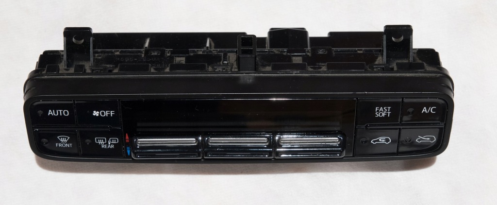 фото №1, Toyota auris панель кондиціонера 5590002810