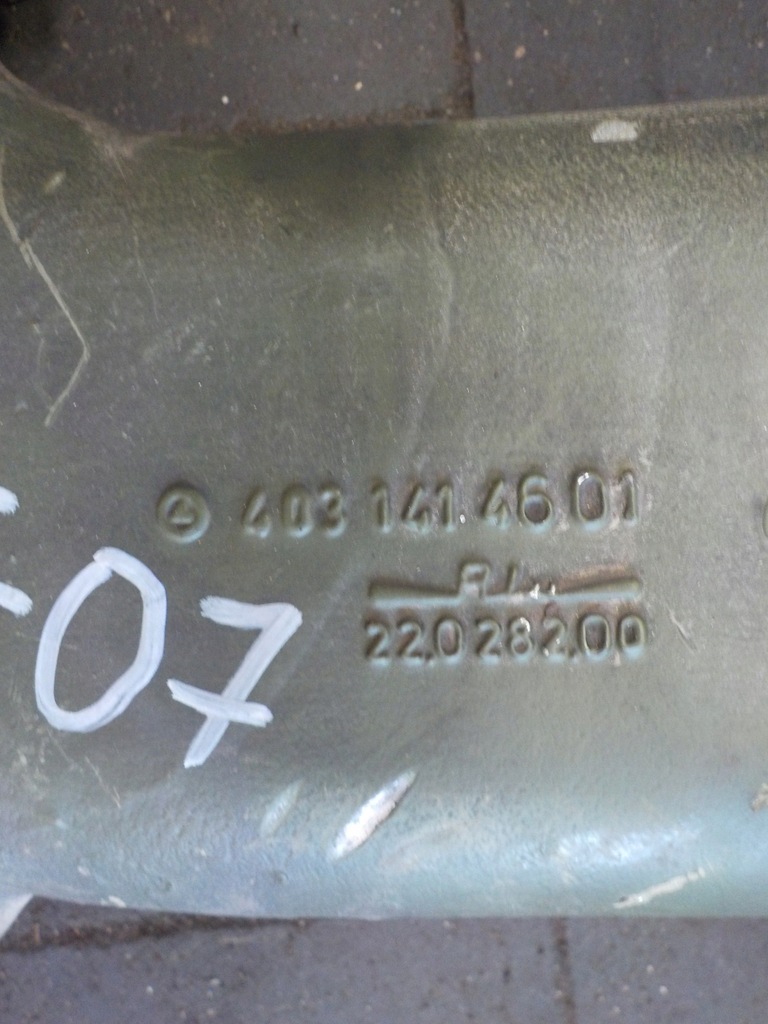 фото №4, Mercedes оригинальный номер коллектор всасывающий впускной 4214011410401