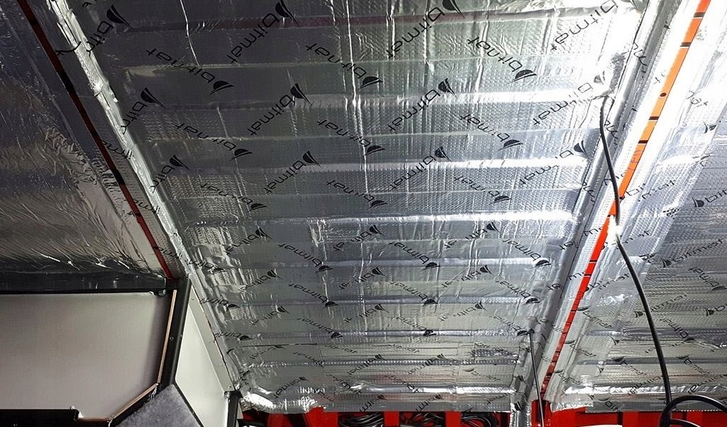 фото №10, Мат шумоизоляционная бутиловая тонкая с klejem 1,5mm na капот крышка двигателя