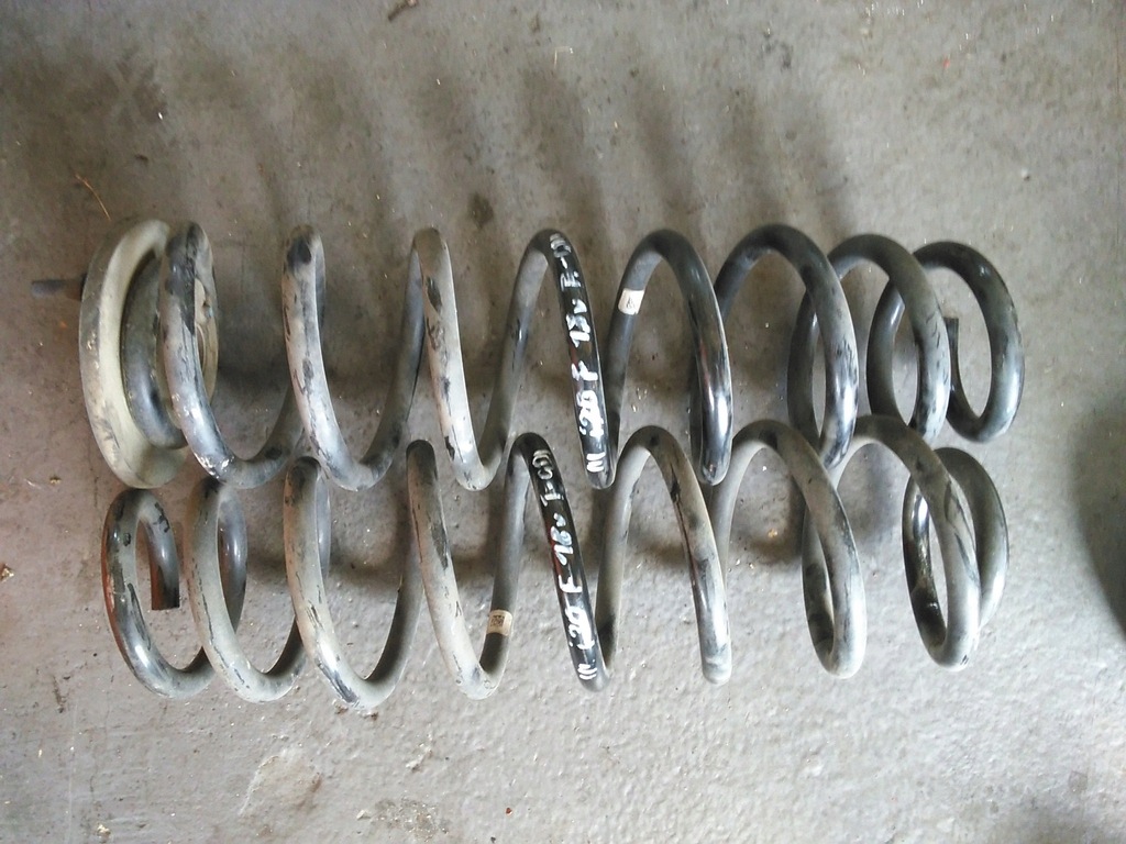 фото №1, Hyundai i30 iii 2017 fastback пружина підвіска