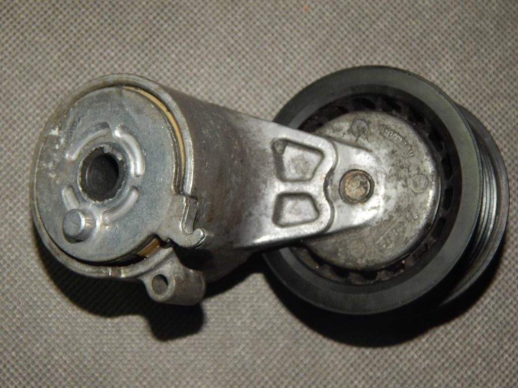 фото №2, Audi a8 d4 4h ролик натяжитель