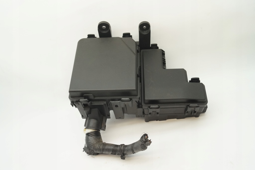 фото №1, Nissan qashqai ii j11 корпус корпус предохранителей