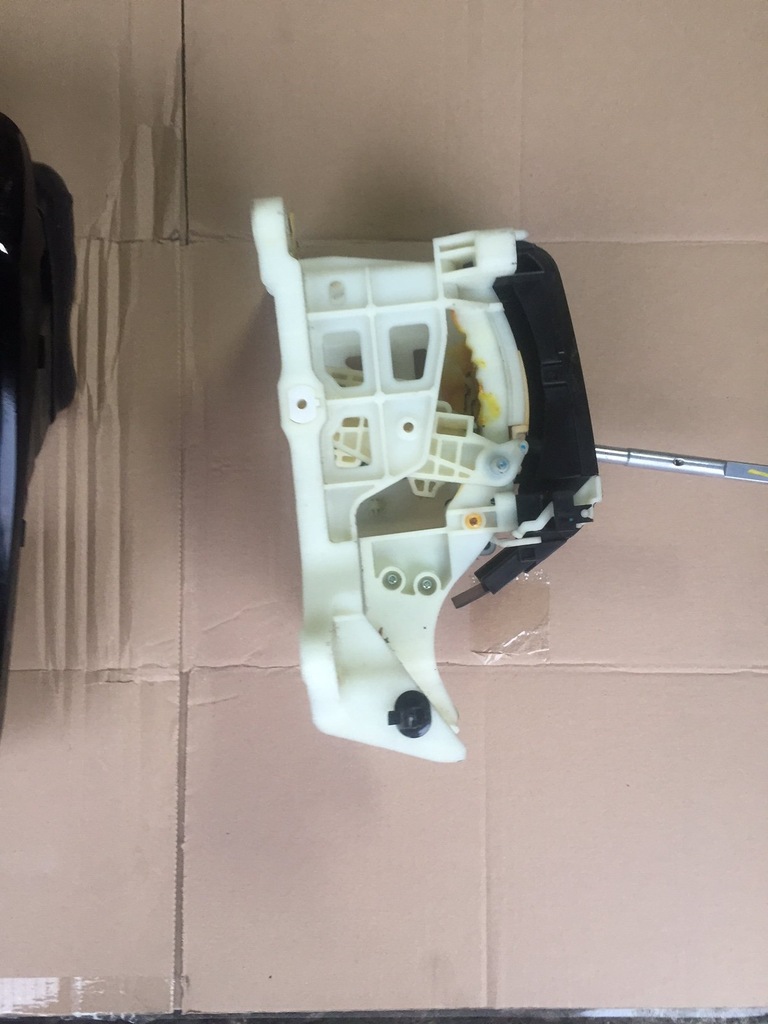 фото №1, Домкрат тяга kia cee'd автоматическая коробка передач at 2009 2012