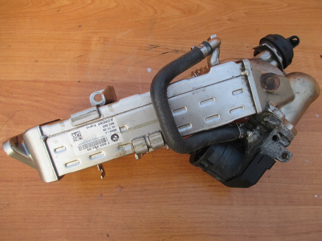 фото №10, Bmw x3 f10 3.0 tdi радіатор вихлопних газів egr 7823210 05 06 07 герметична перевірити.