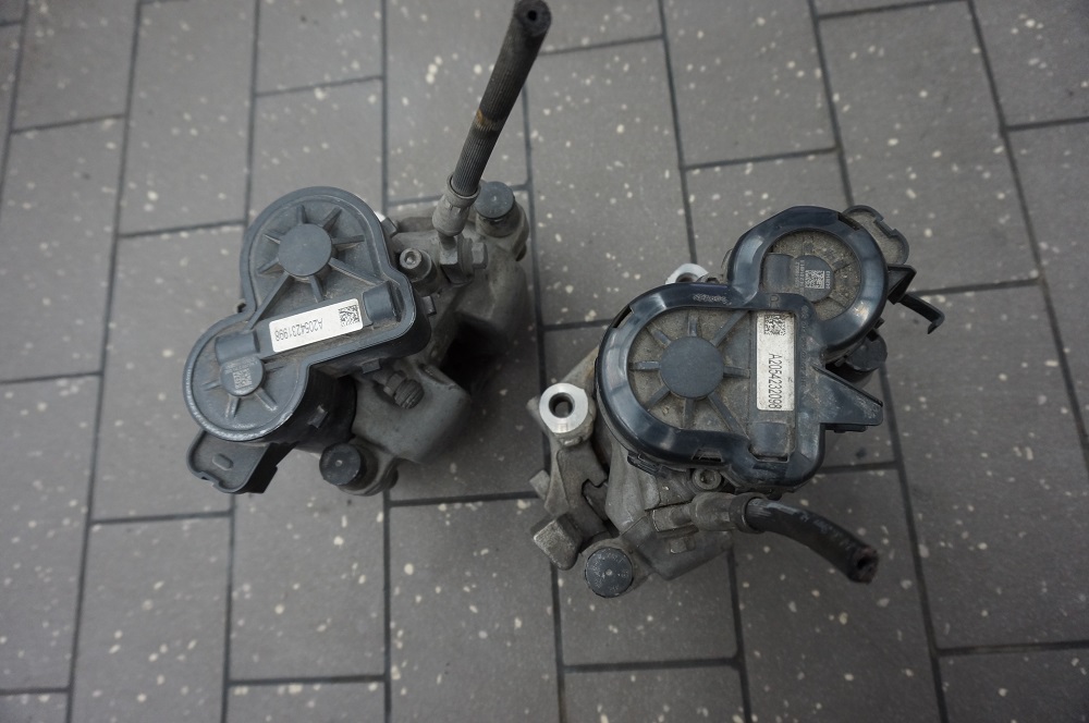 фото №1, Суппорт тормозной задняя левый правый mercedes w205