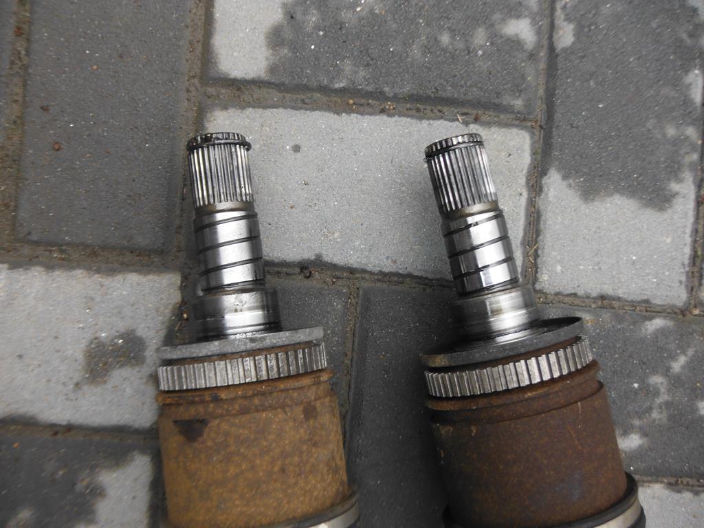 фото №2, Infiniti q50 2.2 d привідний вал привідний вал ліва права