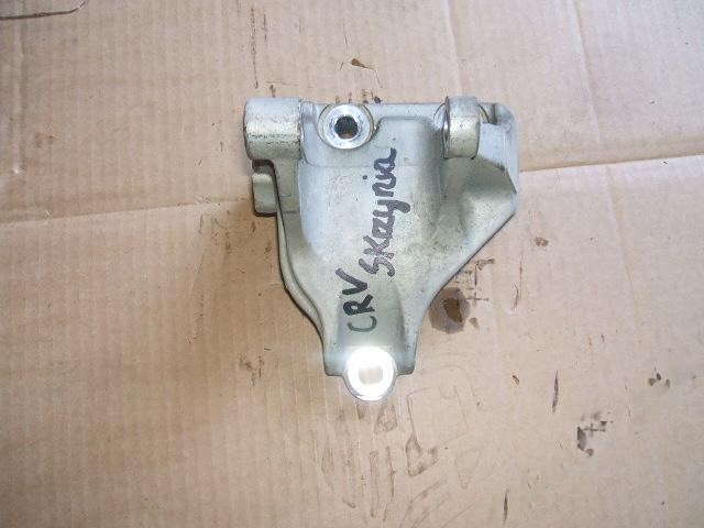 фото №1, Honda cr-v 01-07 кронштейн подушка коробки