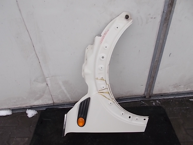 фото №1, Mini clubman 07-11r крила правий перед pepper