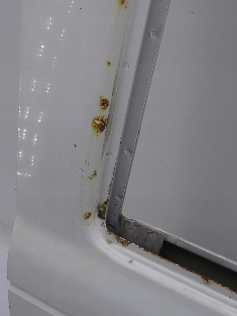 фото №2, Ford ranger ii mazda b2500 98-06 дверь правый задняя