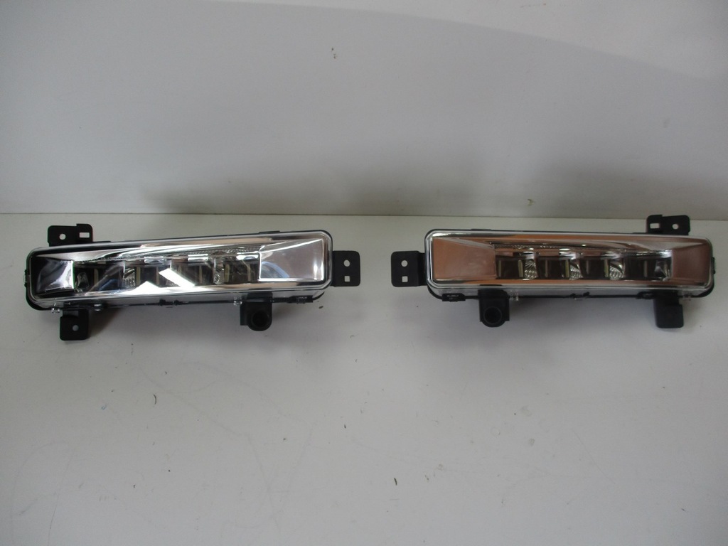 фото №1, Противотуманная фара bmw 5 g30 g31 led новый правый