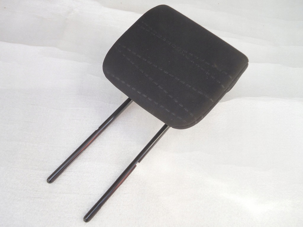 фото №1, Toyota yaris 2010r подголовник задняя