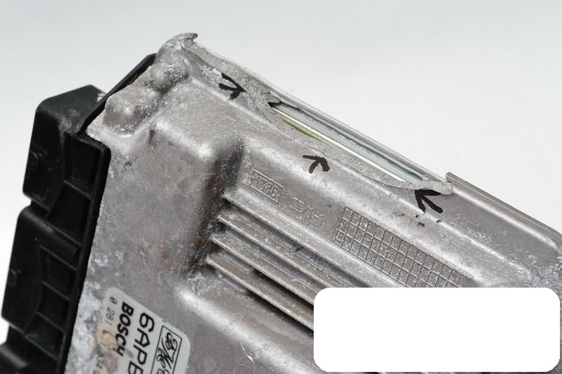 фото №7, Бортовой компьютер mazda 3m61-12a650-ab 0281011534 6apb описание