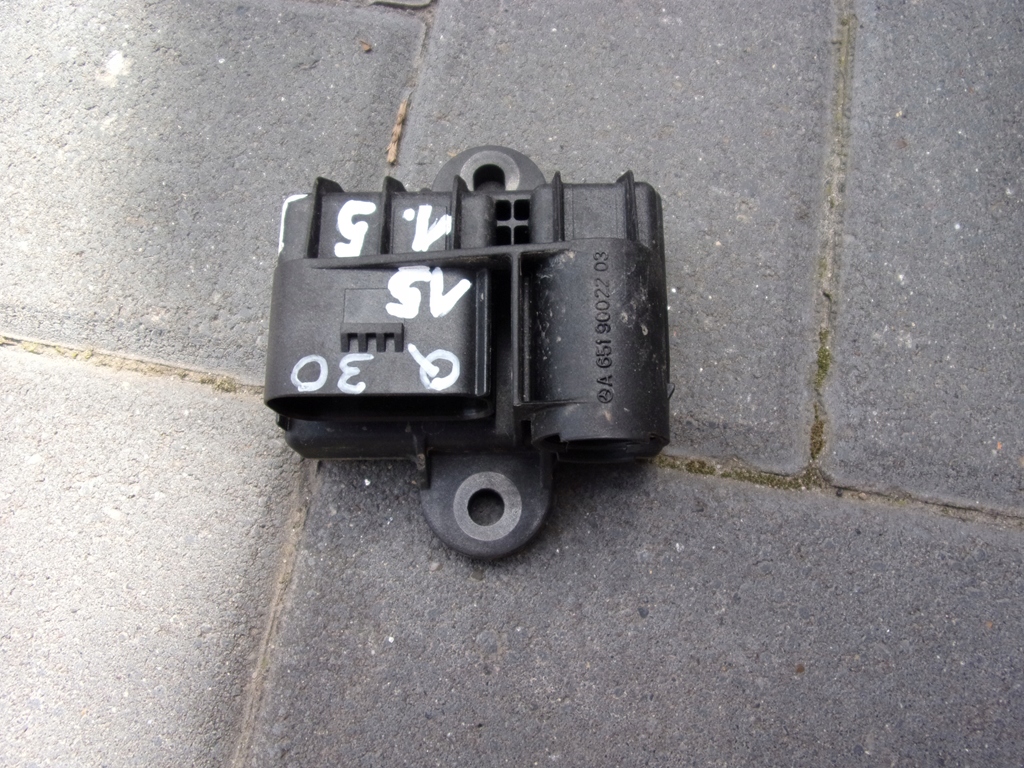 фото №1, Infiniti q30 1.5 dci модуль свеча a6519002203