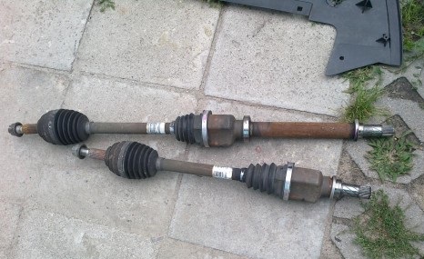 фото №1, Приводной вал półośka dacia logan sandero dci левая правая