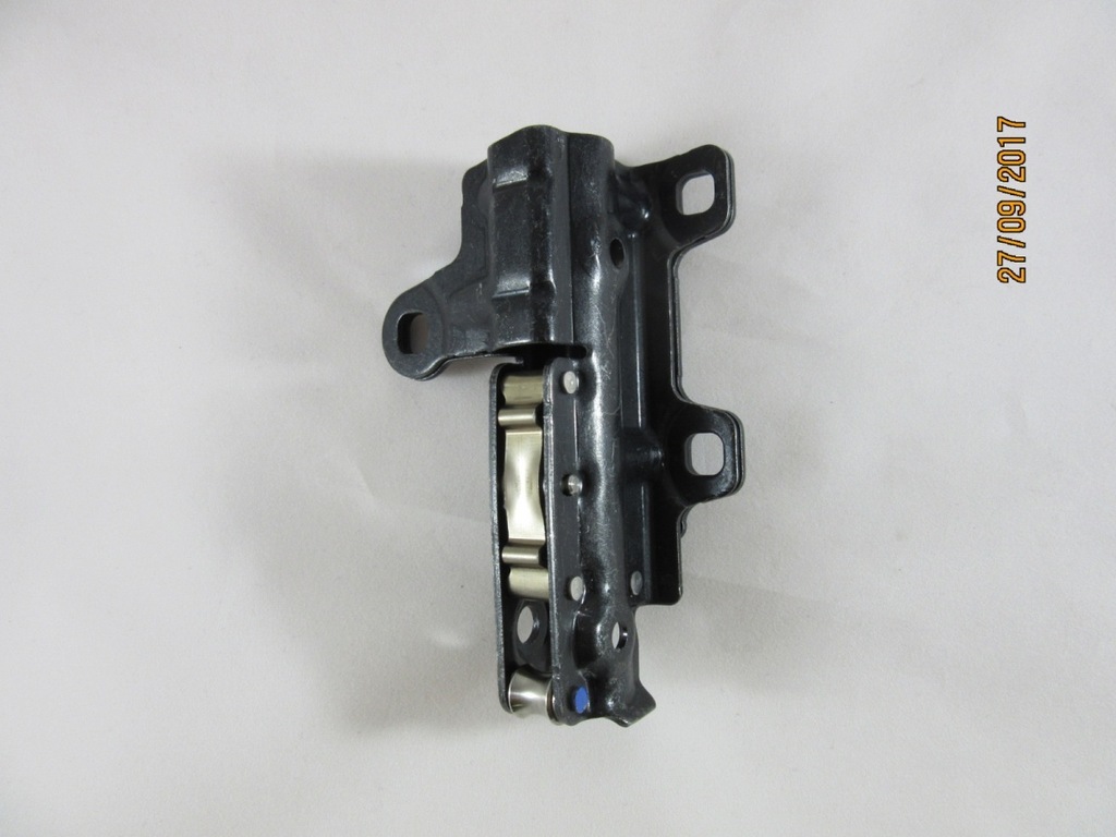 фото №7, Bmw e93 cabrio hardtop замок засувка напрямна правий 7251766