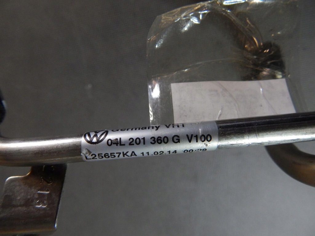 фото №3, Vw golf sportsvan шланг топливный 04l201360g