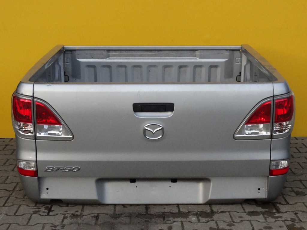фото №1, Mazda bt50 2016- кузов багажник коробка передач кришка багажника задня