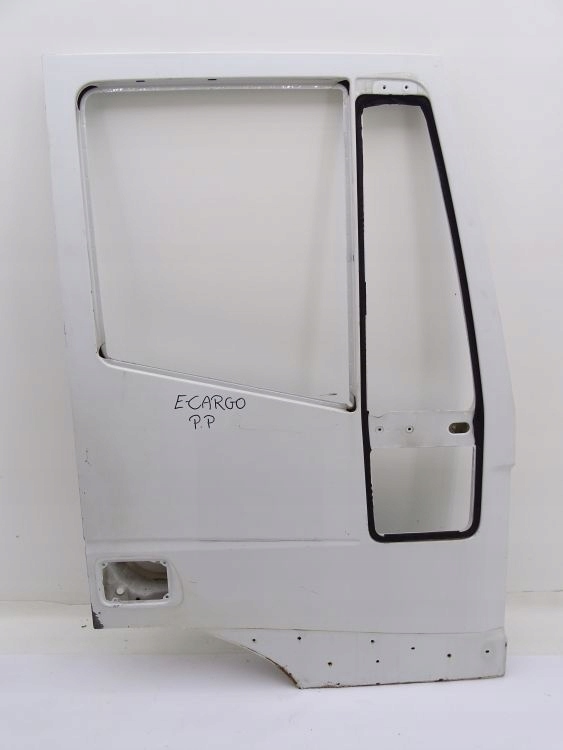 фото №1, Iveco eurocargo 02-08 дверь правое голый