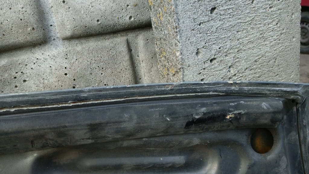 Ford sierra капот передня Оригінал