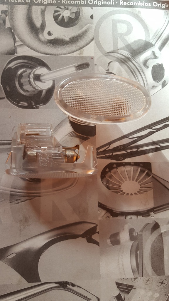 фото №1, Vw sharan лампа освещение салона 7m0947101