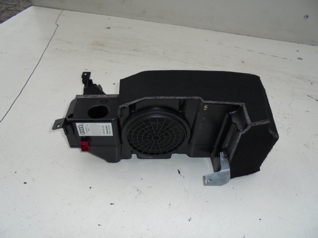 фото №1, Сабвуфер audi a6 c5 allroad -доставка-