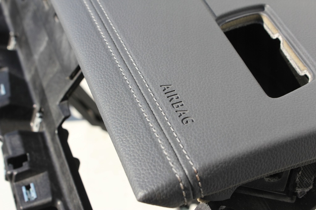 фото №9, Панель приладів приладова vw touareg iii 761857003f