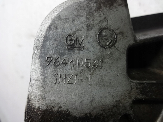 фото №4, Opel antara 06r- 2.0 cdti кронштейн насоса уприскування