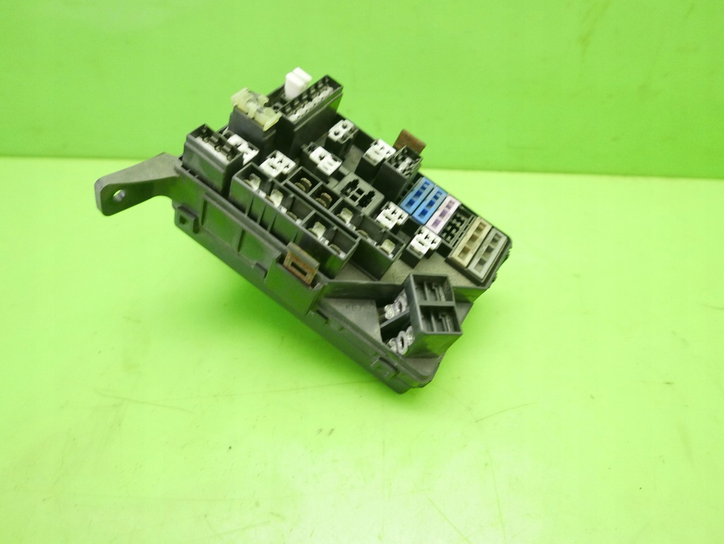 фото №6, Коробка предохранителей hyundai h1 i 2.5 td 00-02