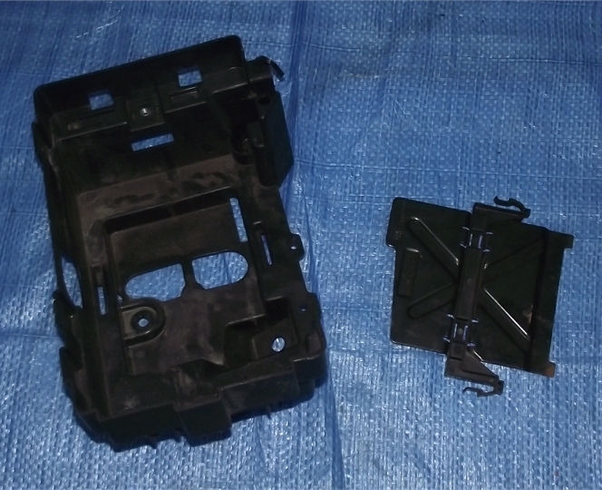 фото №1, Opel meriva b основание корпус аккумулятор